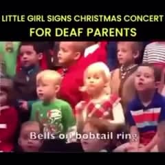 Little girl sings Christmas Concert using sign language for deaf parents 💞