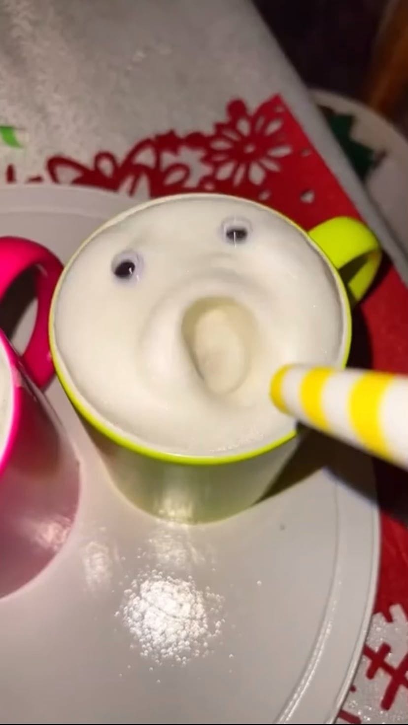 Latte Slumpy Latte scream
