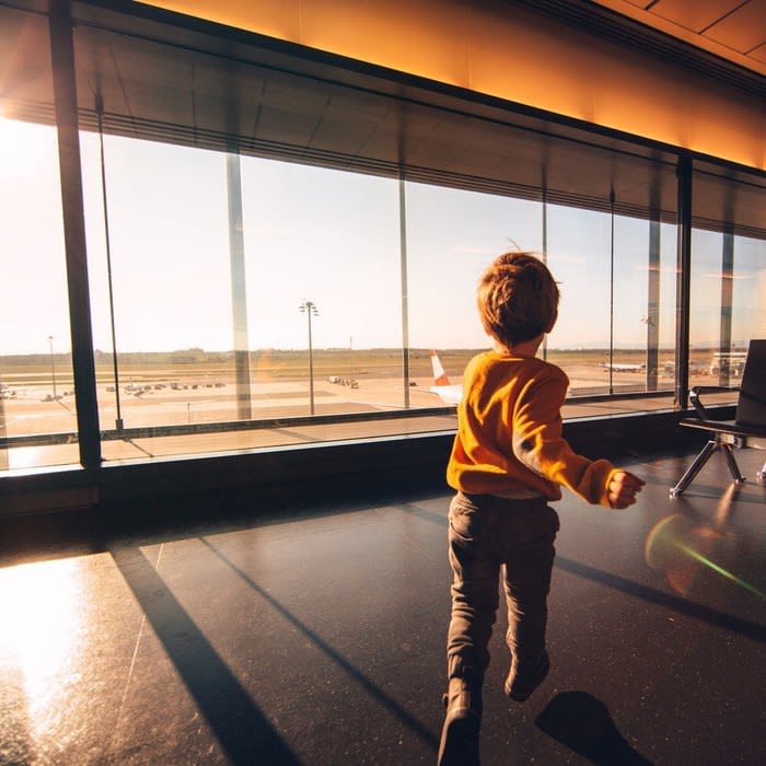 Should Toddlers Be Banned from Business Class?