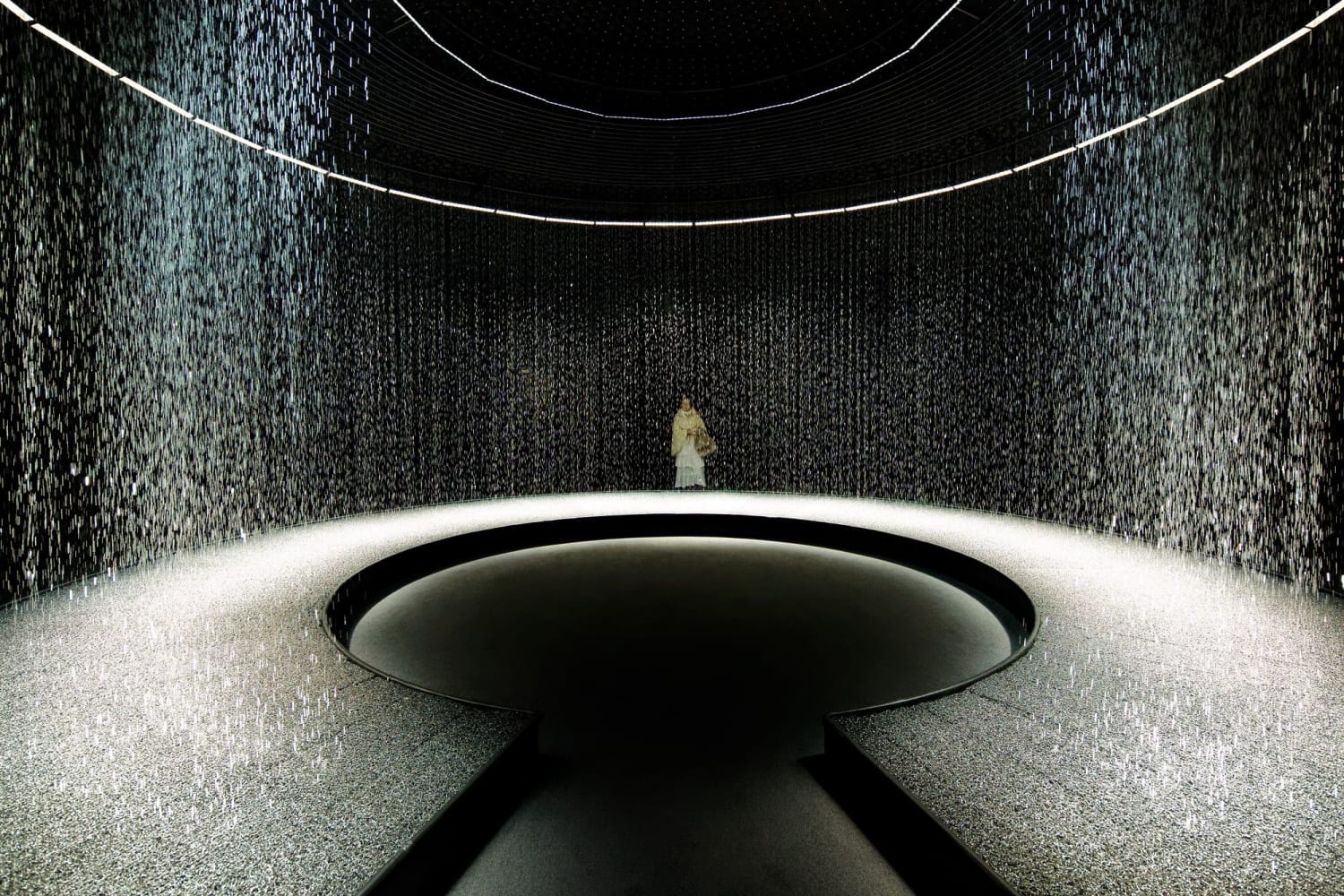 When Droplets Create Space: A Look at Liquid Architecture