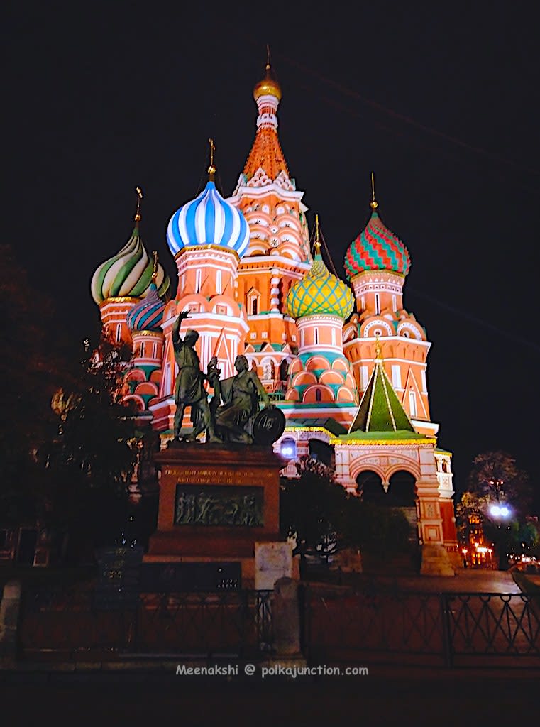 Russia Travel Tips : A beginner's travel guide to Russia - Part 1