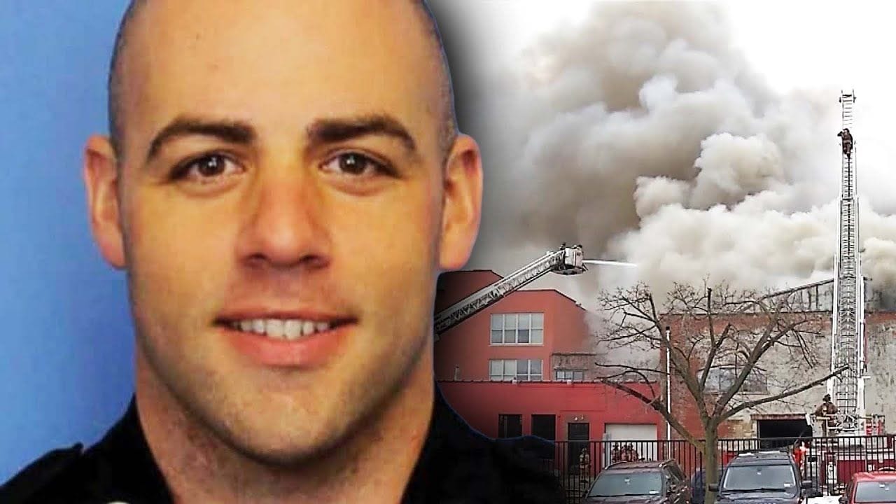 Firefighter Dies While Battling Blaze