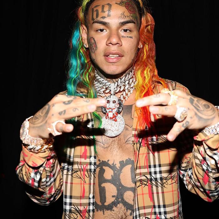 6ix9ine's Manager Charged With Gang Assault & Criminal Possession of a Weapon