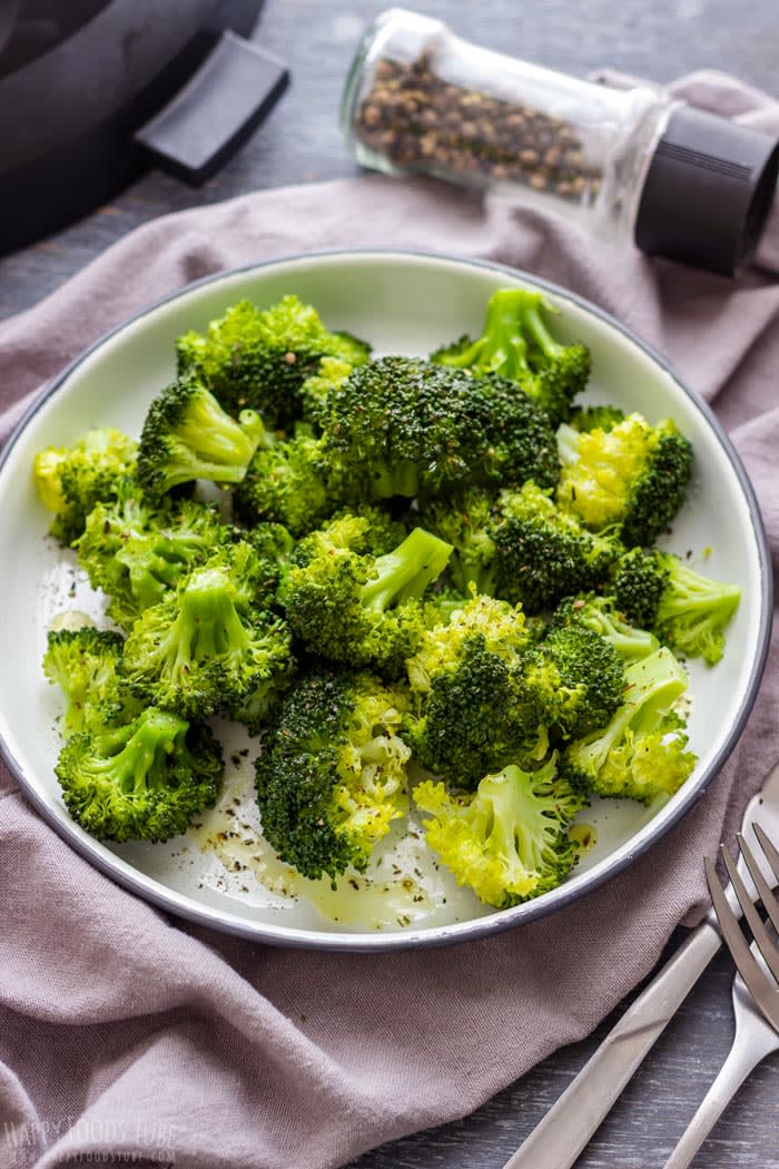 Instant Pot Broccoli - Pressure Cooker Broccoli