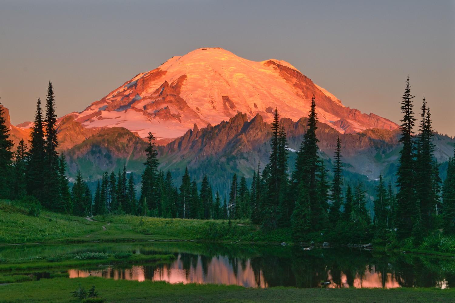 One of the most incredible sunrises in my life, and I didn't even look at the sun. Mt Rainier