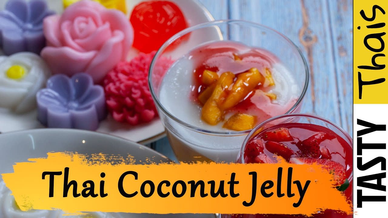 Coconut & Strawberry Jello Flowers - Kid & Vegan Friendly Agar Agar Art Desserts