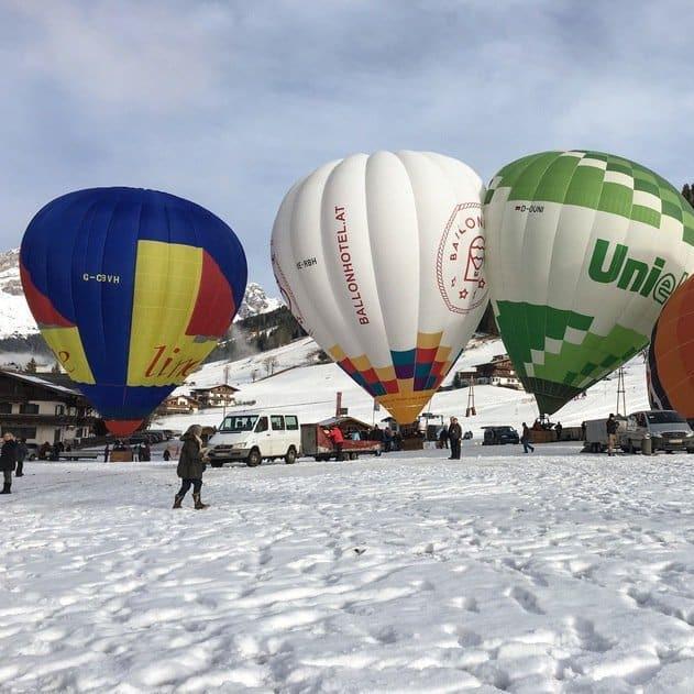 https://thetravelbunny.com/filzmoos-balloon-festival