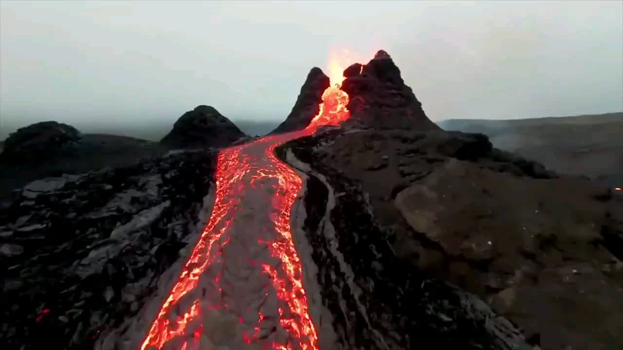 FPV drone footage at the volcanic eruption in Fagradalsfjall Iceland.