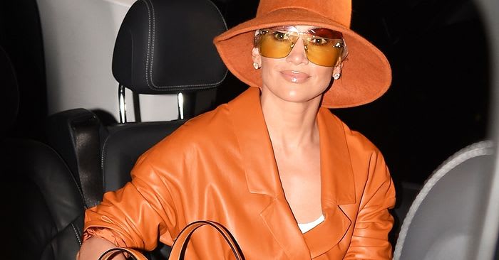 J.Lo's New Favorite Accessory Should Probably Only Be Attempted If You're J.Lo
