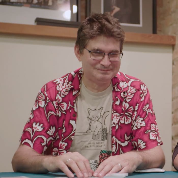 Let's watch Steve Albini win more than $100,000 at the World Series Of Poker