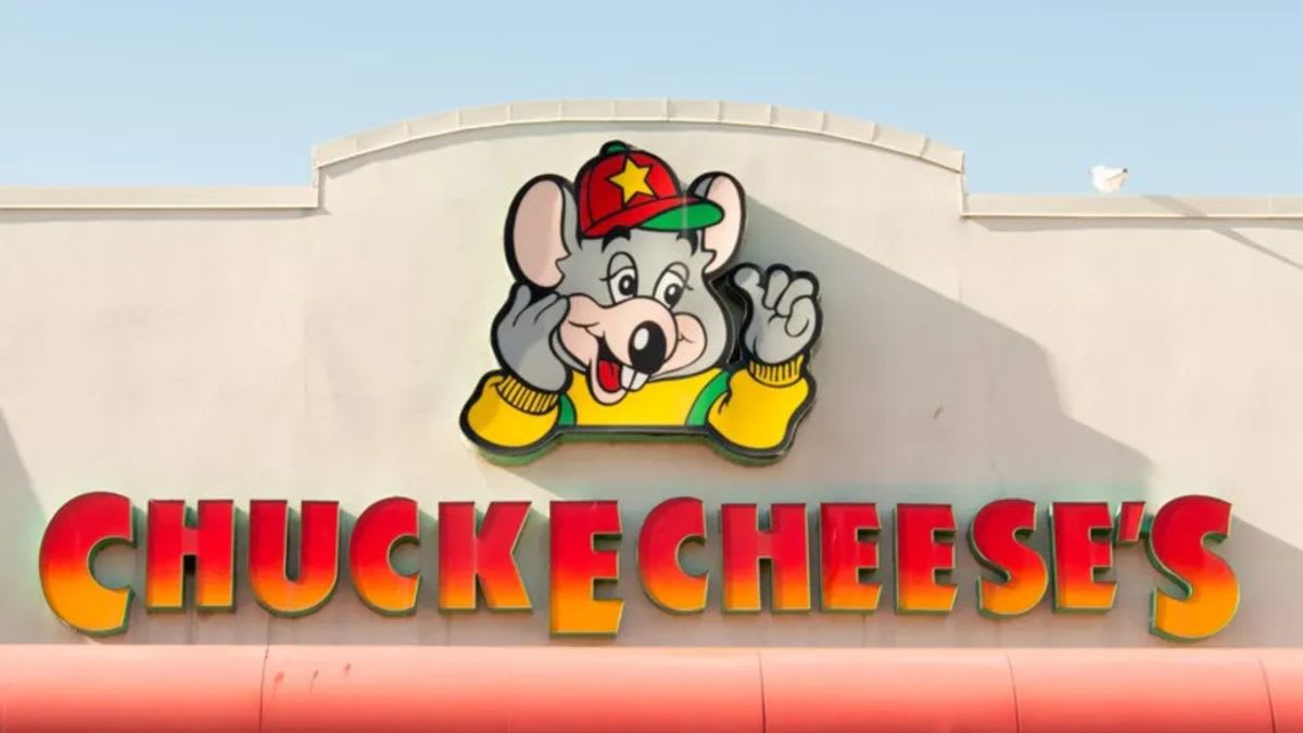 Look on Chuck E. Cheese's works, ye mighty, and despair!