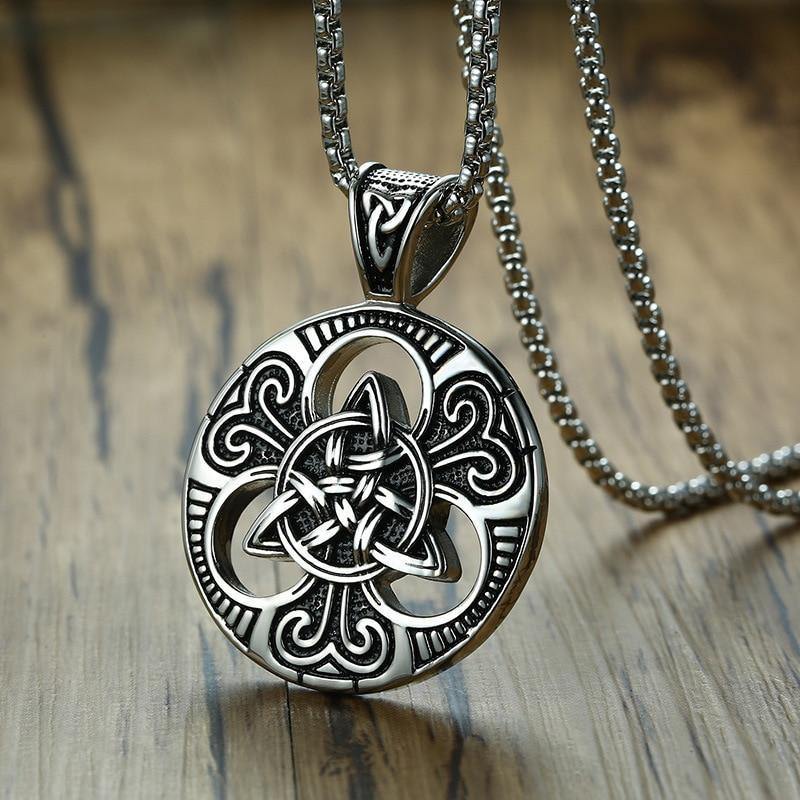 Celtics Trinity Love Knot Round Triquetra Pendant Necklace Stainless Steel Vintage Male Jewelry 24 inch