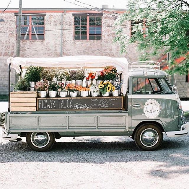 Instagram photo by Taylor Harman • Jul 16, 2016 at 3:38pm UTC | Flower truck, Flower shop, Florist shop