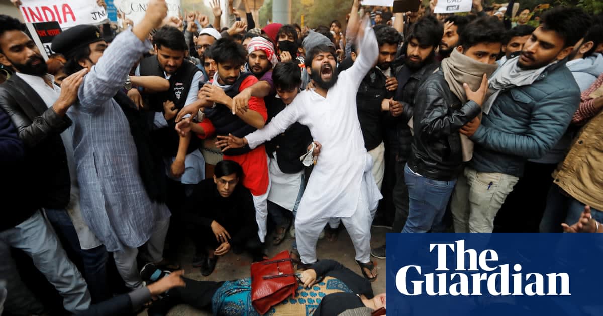 Violent clashes continue in India over new citizenship bill