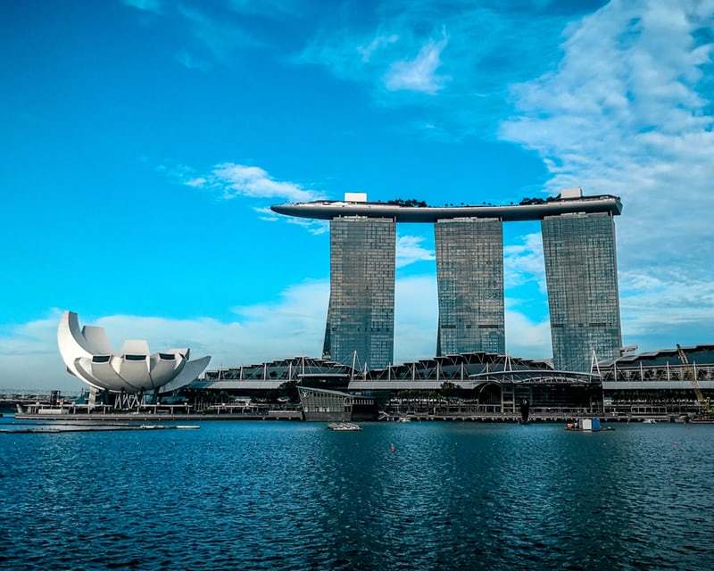 How To Visit The Amazing Marina Bay Sands Roof Top 2020