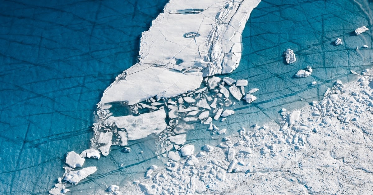 Interview: Melting Greenland Ice Sheet Captured in Ominous Aerial Photos