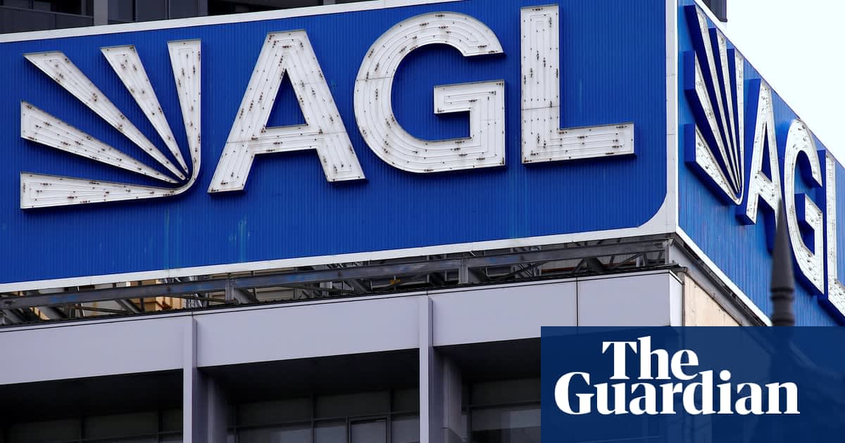 AGL says it will link bosses’ bonuses to lowering emissions