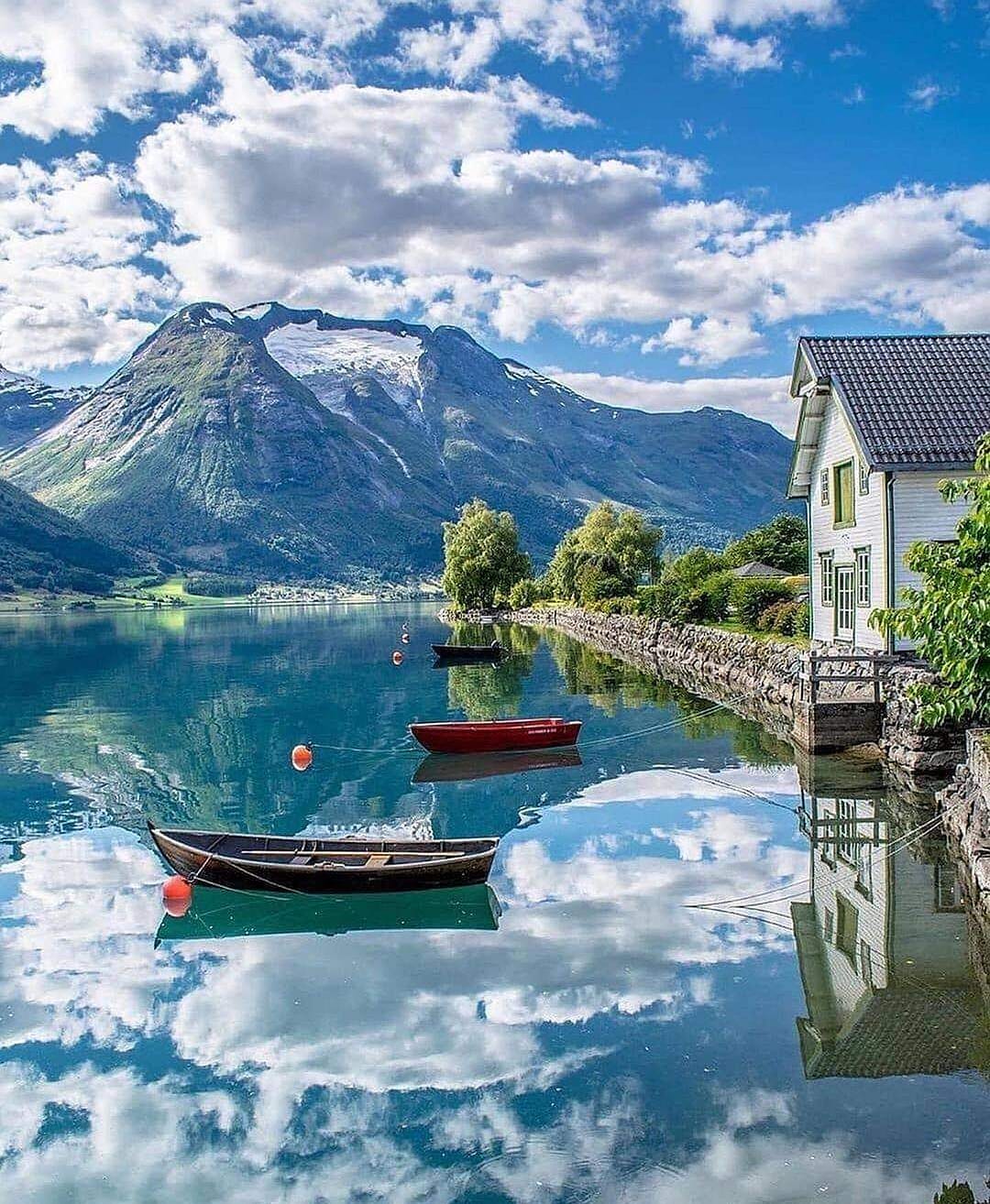 Welcome to Hjelle, Norway.
