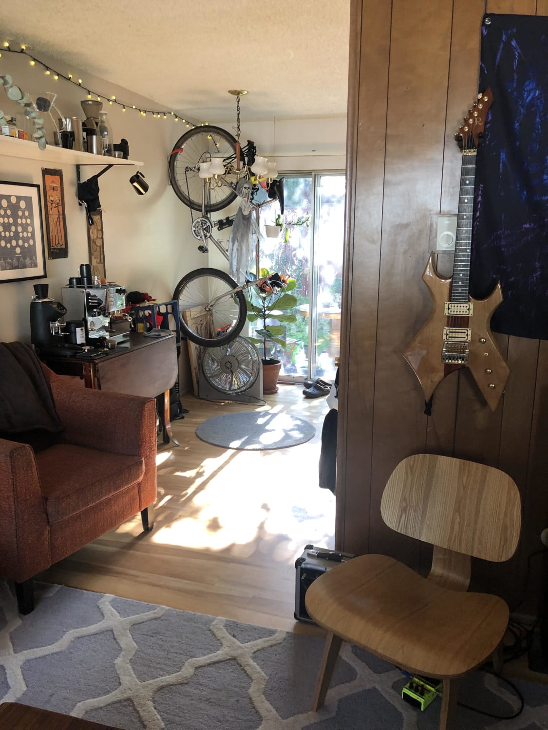 r/guitars told me you all might like this space. These are a few of my favorite things.