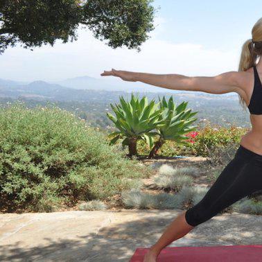 5 Basic Yoga Poses To Make You Feel Fantastic In 15 Minutes