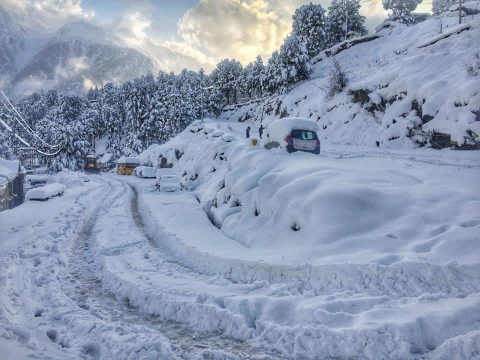 TOP 5 Reasons Why You Should be Traveling to Manali in Winters
