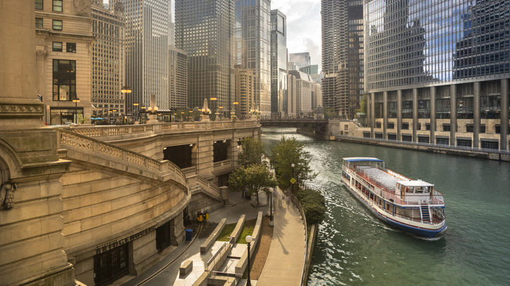 How to Experience Chicago Like A Local
