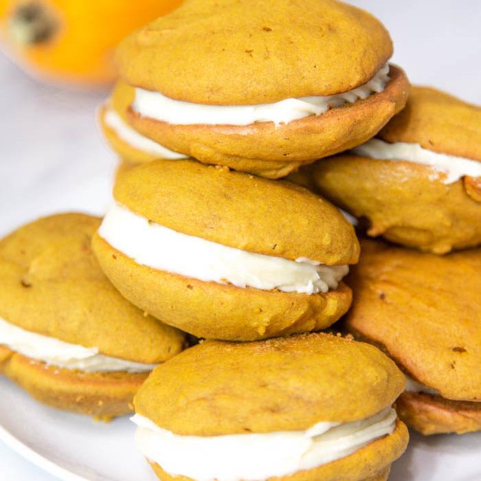 Pumpkin Whoopie Pies Recipe with Cream Cheese Filling
