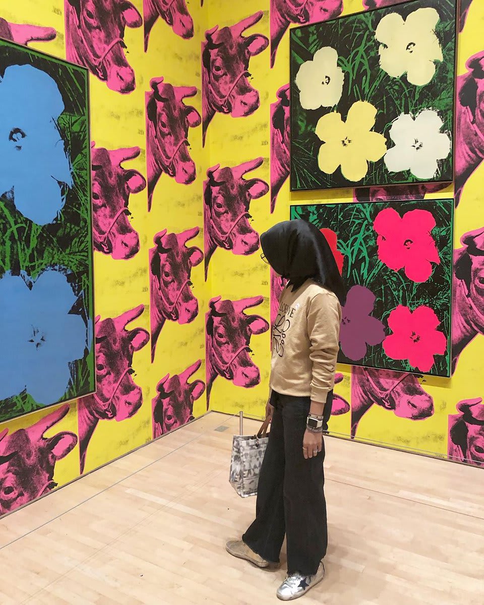 What do Warhol + cows have in common? They love to listen to moooooosic. MeetAndy at SFMOMA through Sept. 2 NationalTellAJokeDay [📷: IG User,