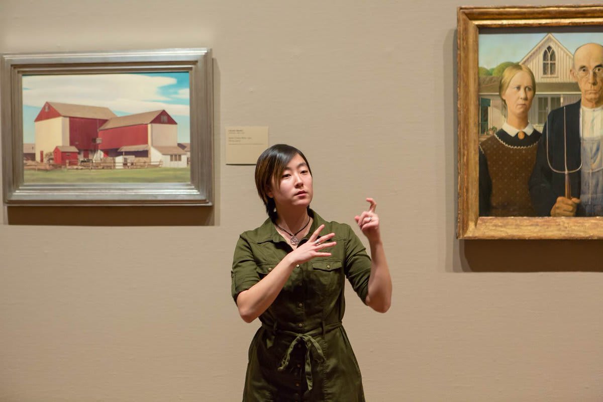 THURSDAY—Gallery Talk in American Sign Language Join us for an interactive tour of works in the collection led by a museum educator in American Sign Language. Free to IL residents—https://t.co/ZVhEnjGP00