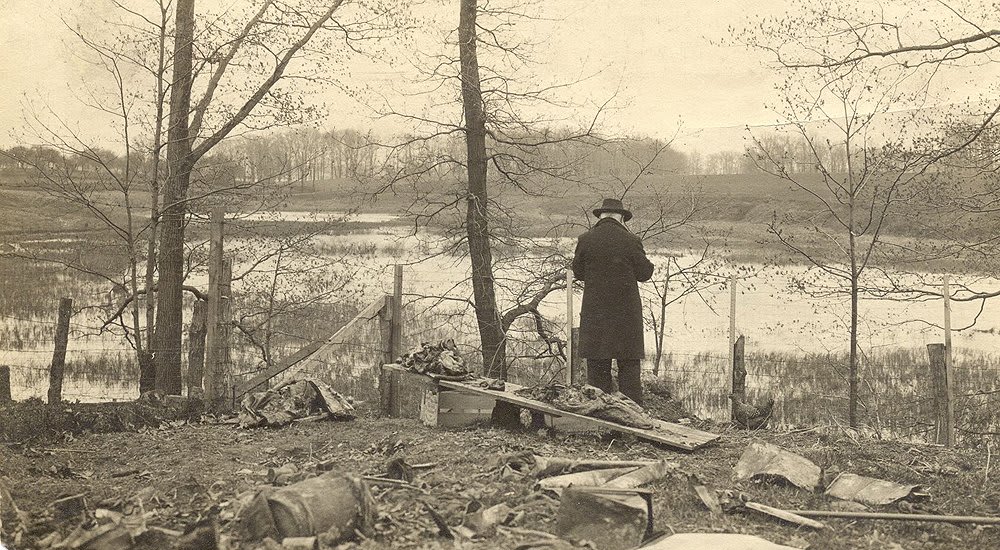 burial-ground-in-gunness-farm-pigpen-1908---belle-gunness_4528243168_o