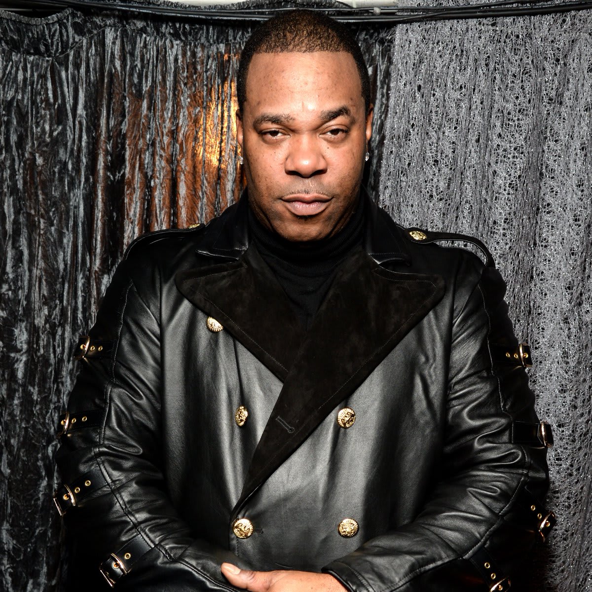 Lil Jon says Busta Rhymes would “smoke” Jay-Z in a Verzuz battle. More: