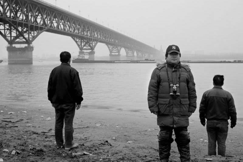 "The Suicide Catcher" The angel saving jumpers on a bridge in China: https://t.co/AKqjK4kiIQ (@mikepaterniti, GQ '10)