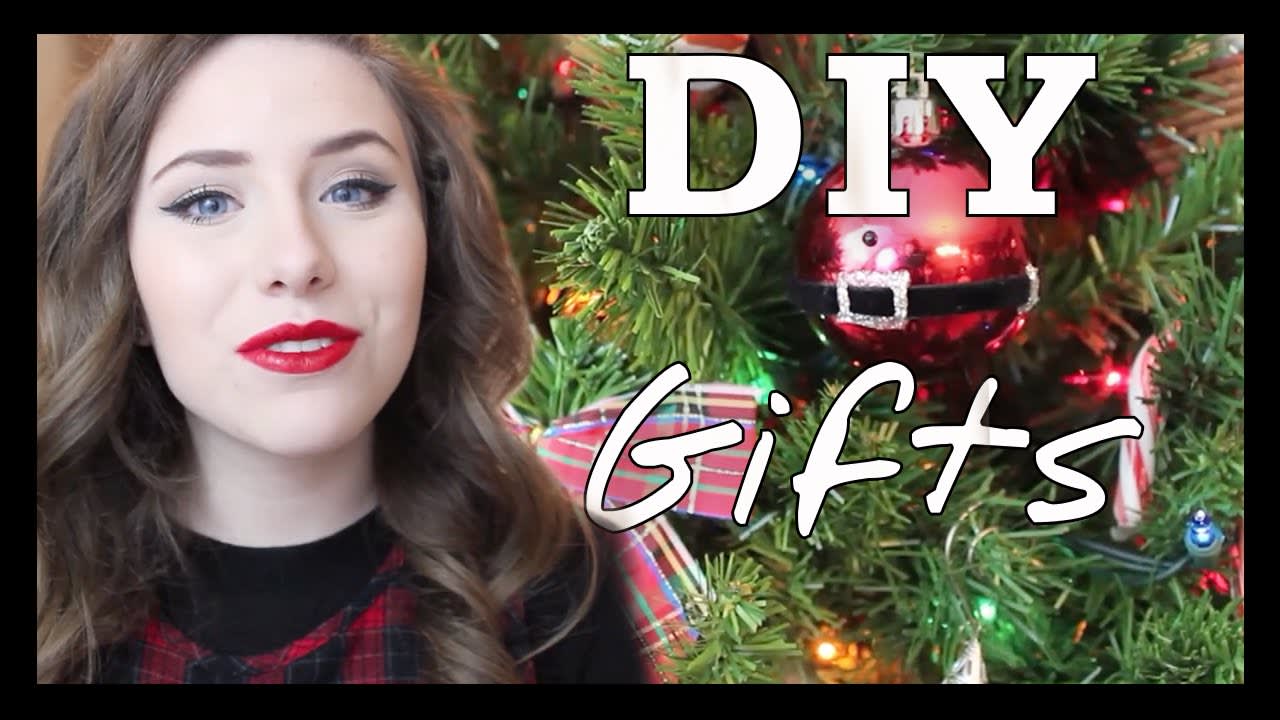 DIY Holiday Decorations with Emily Grace!
