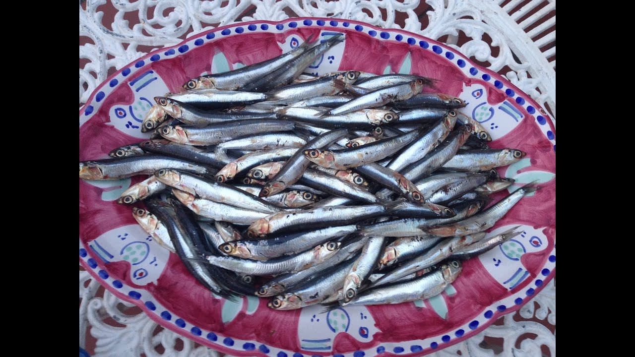 How to make Salted Anchovies | Pasta Grannies