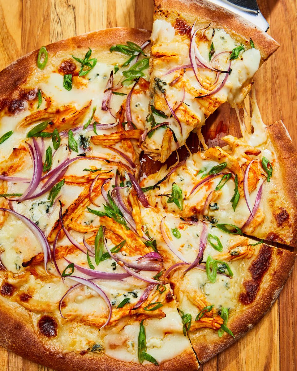 Buffalo chicken pizza is a match made in heaven: