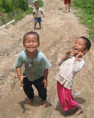 Pin by Carolina Mottl on Sourires d'enfants - part two | Laughter, Happy people, Pure products