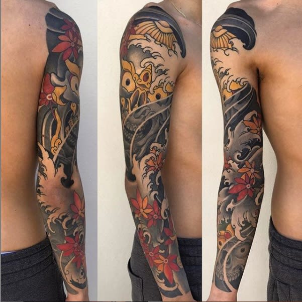 This was my first sleeve i wish i had the money to get a bodysuit (done by Fabio Gargiulo @southink tatto naples, italy)