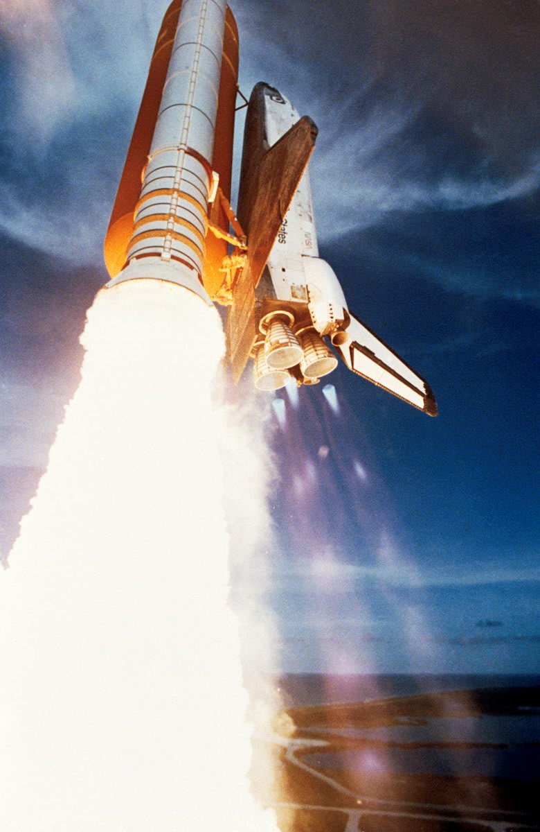 OTD 35 years ago: 29 July 1985, Space Shuttle Challenger STS-51F/#Spacelab-2 launched with ESA's Instrument Pointing System on board (Pic: NASA) @esaspaceflight @ESA_Tech @AirbusSpace 👉
