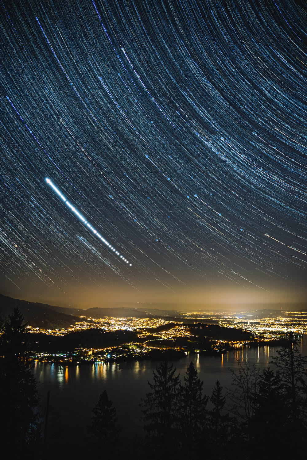 Astrostreak over Luzern, Switzerland. 120 photos compiled into After Effects for a timelapse