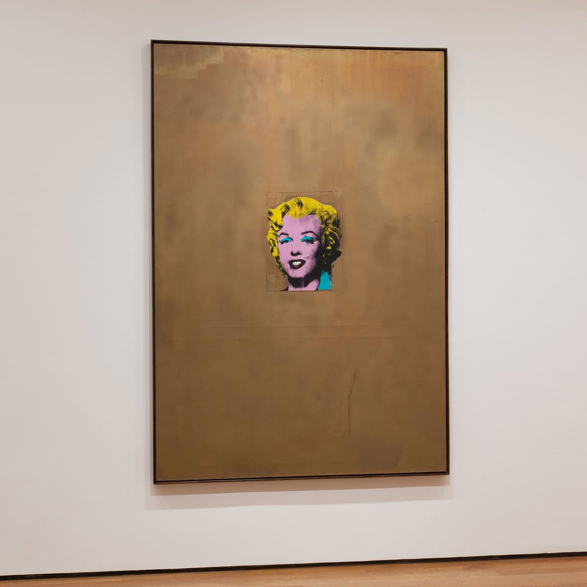 Andy Warhol was born otd in 1928! MoMACollection’s “Gold Marilyn Monroe” (1962), now on view, is one his first photo-silkscreened canvases and one of his earliest celebrity paintings: https://t.co/KQ91YVKkt4 What’s your favorite work by Warhol?
