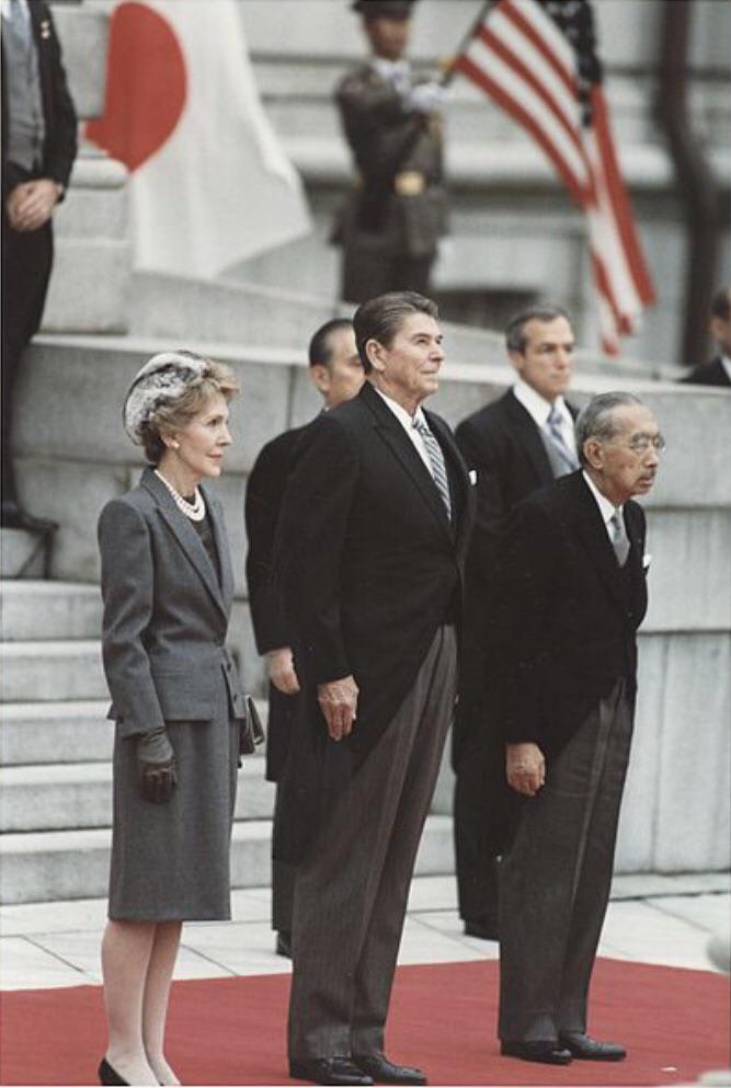 Ronald Reagan pictured next to Emperor Hirohito, November 9th, 1983