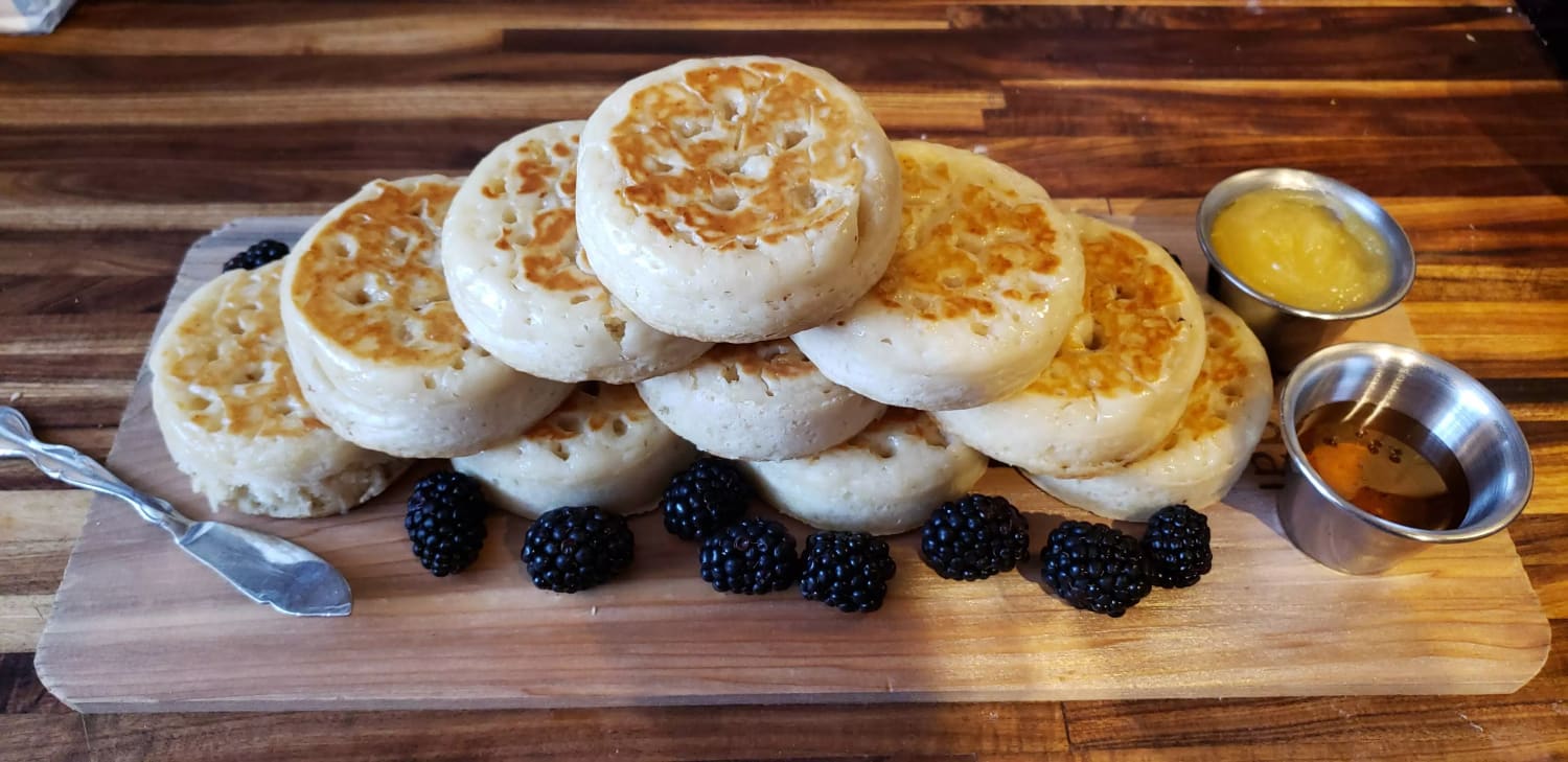 [Homemade] Crumpets with lemon curd and honey for Christmas Day