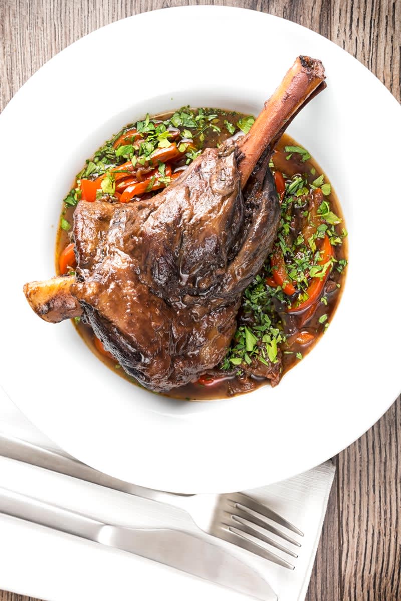 Mix · Slow Cooker Lamb Shanks in Red Wine