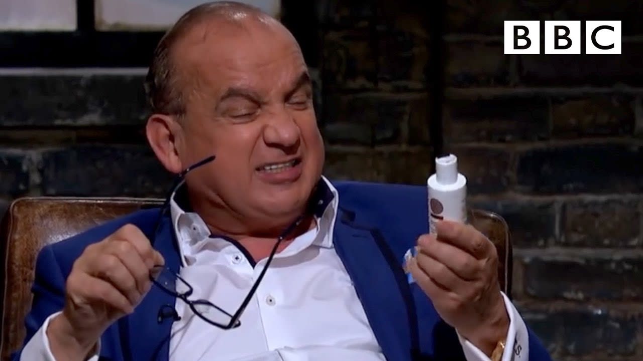 Dragons ROW over skin care pitch | Dragon's Den - BBC