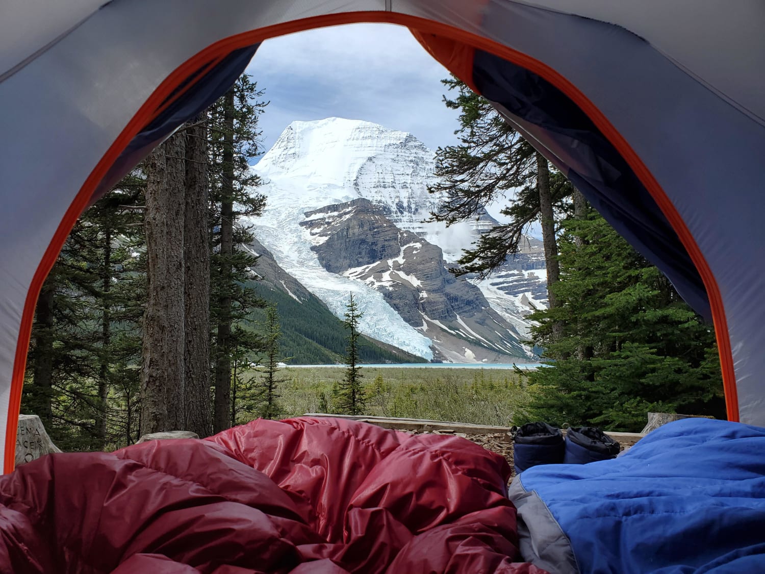 Pinch me... (Berg Glacier, Mount Robson, British Columbia, Canada)