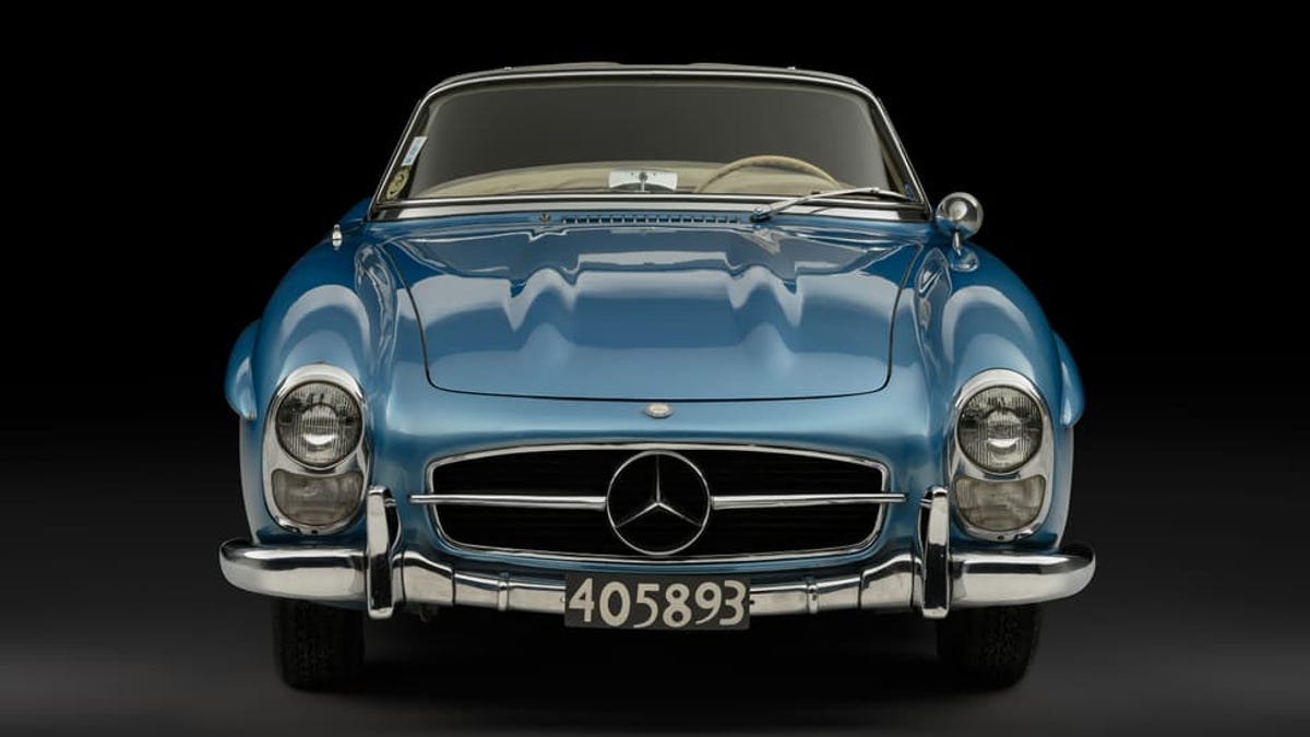 Here's Your Chance To Buy Juan Manuel Fangio's Personal 300 SL Roadster