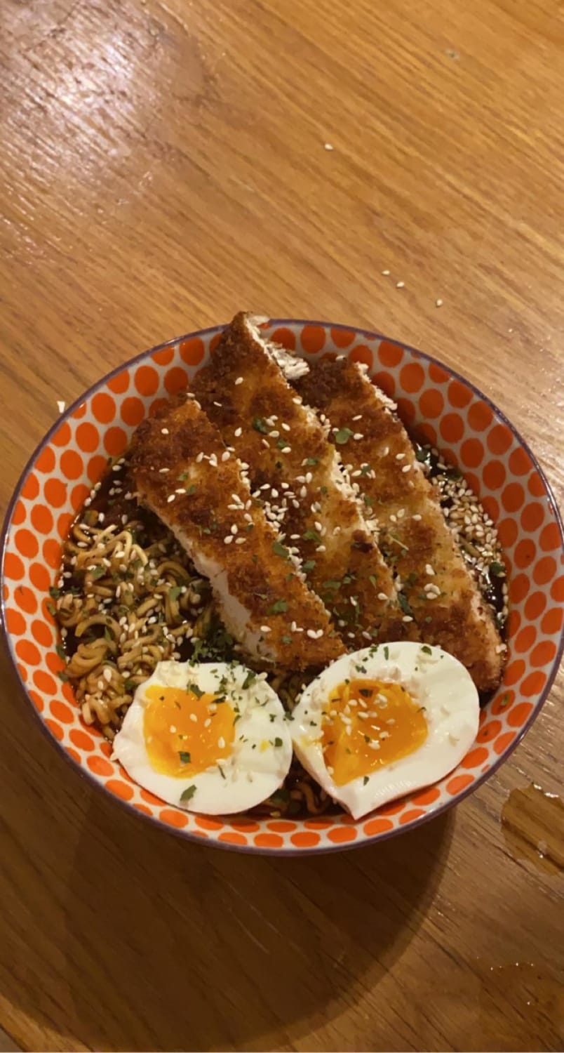 instant chicken broth and a sauce made of 1/4 cup soy sauce 1 tsp sesame oil 2 tsp brown sugar 1 tsp siracha 1 tsp mirin and 1 tsp minced garlic fried tgthr also made katsu chicken and just a boiled egg I have no exp and just threw this together, tell me what I can improve I’d be grateful