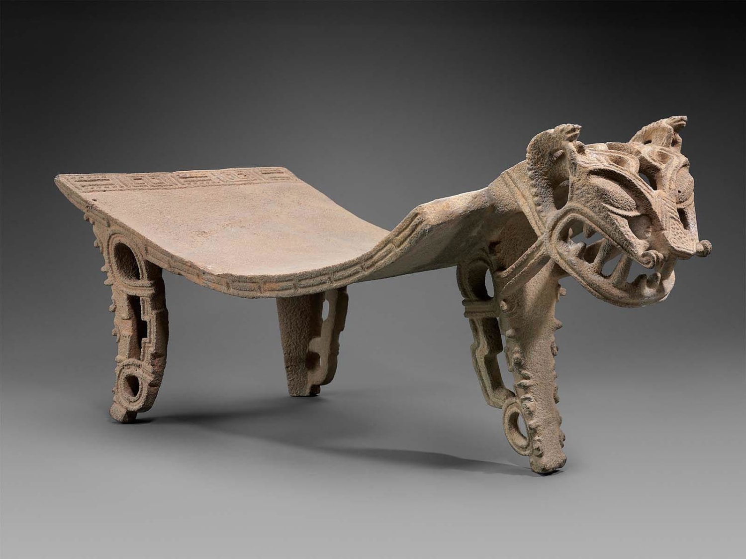 Jaguar effigy metate (ceremonial seat) from Central America, 300–700 CE