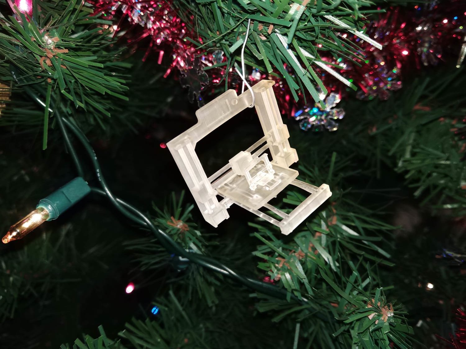 My Christmas ornament of a 3D Printer printing a 3D Printer that I printed on my 3D Printer!