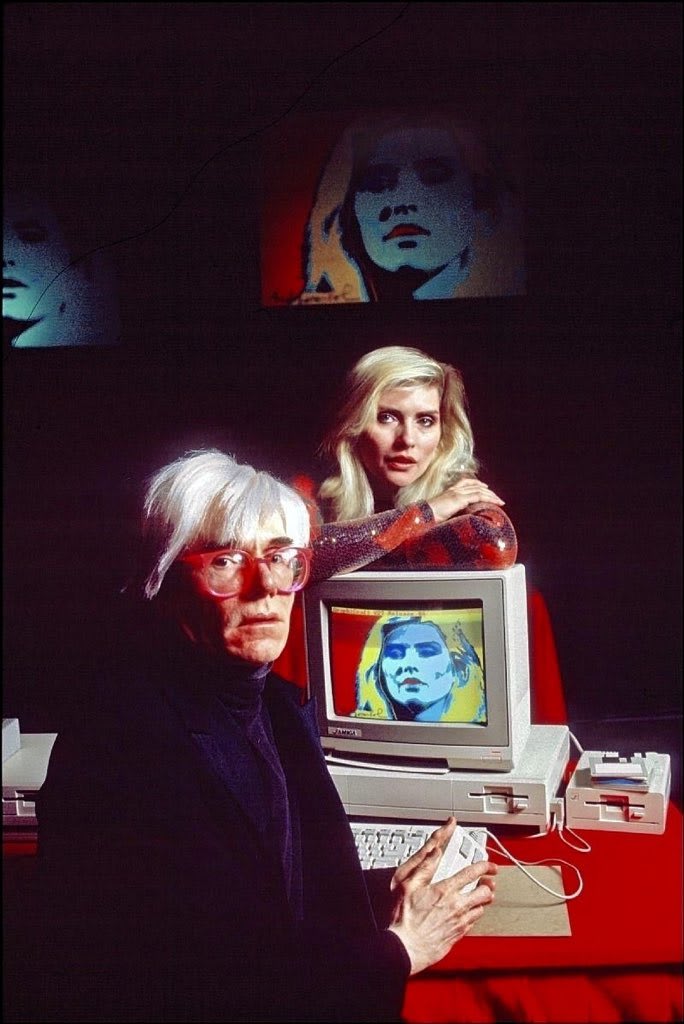 Amiga art: Andy Warhol creates a portrait of Blondie singer Debbie Harry during the presentation of the Amiga 1000 at the Lincoln Center, NY, in 1985.